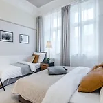 Modern&Huge APTs in Center by Michal&Friends