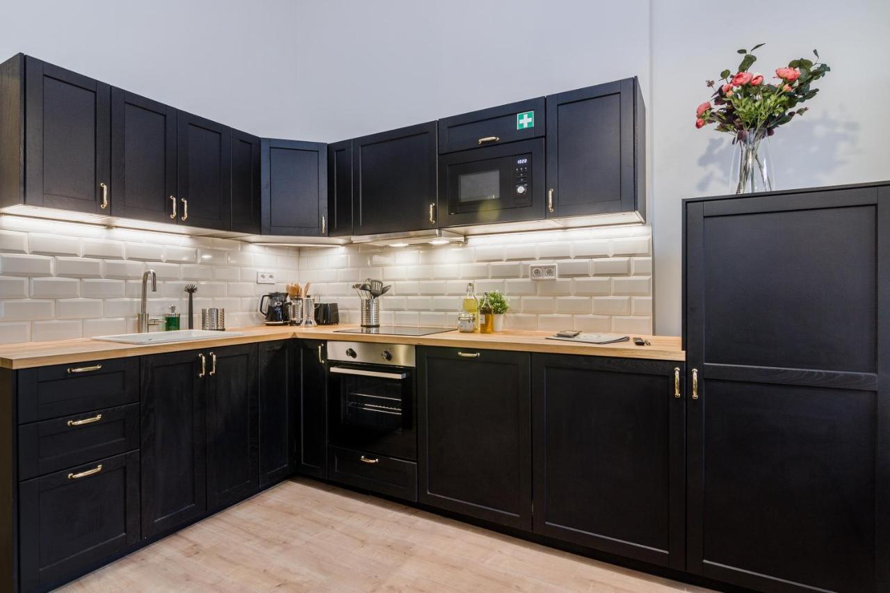 Modern&huge Apts In Center By Michal&friends Prag