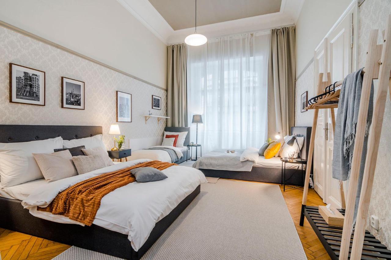 Apartment Modern&huge Apts In Center By Michal&friends