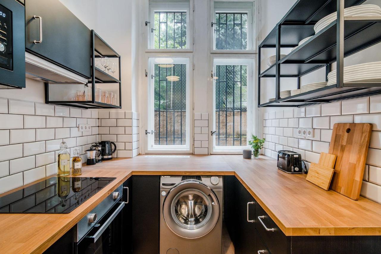 Modern&huge Apts In Center By Michal&friends Apartment Prag