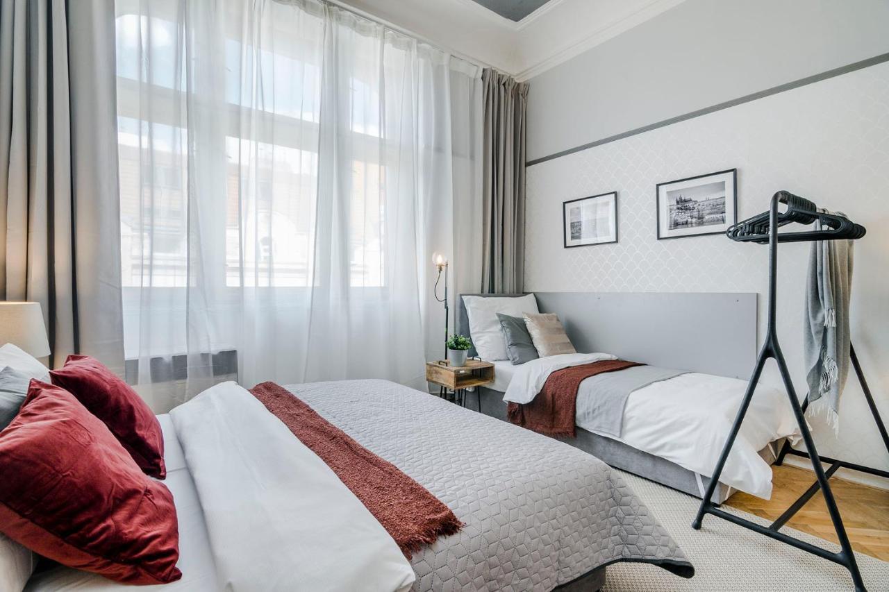 Modern&huge Apts In Center By Michal&friends *