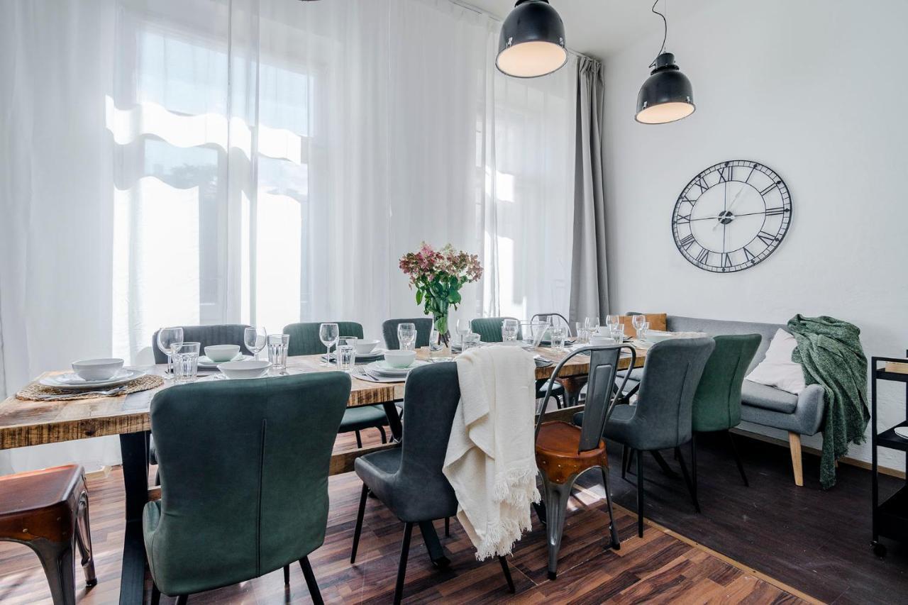 Apartment Modern&huge Apts In Center By Michal&friends Prag